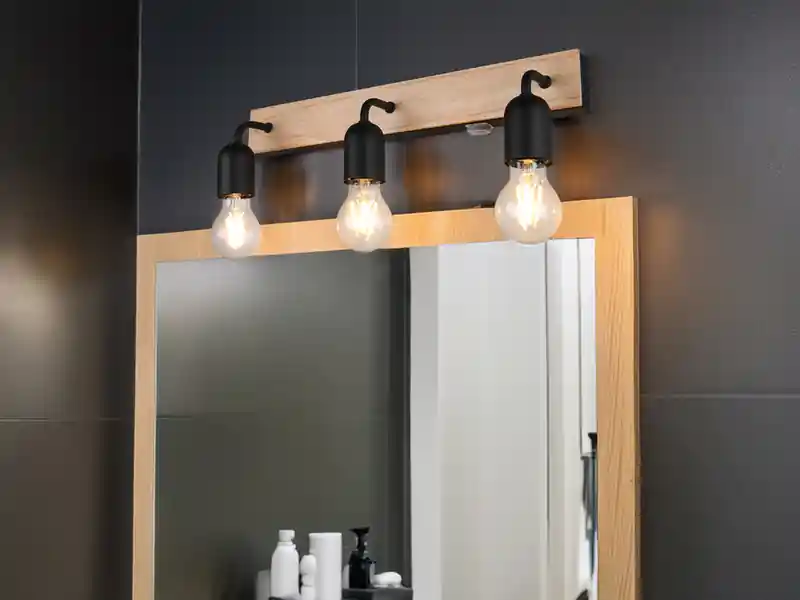 Billig meineWunschleuchte LED Bad Wandleuchte mit Holz und Schalter, 3-flammig Breite 45cm